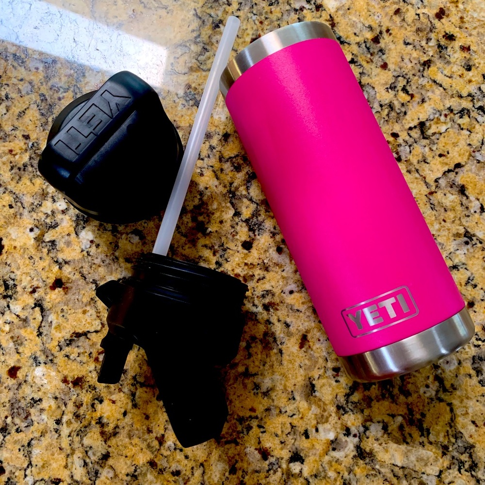 YETI RAMBLER®
18 OZ WATER BOTTLE